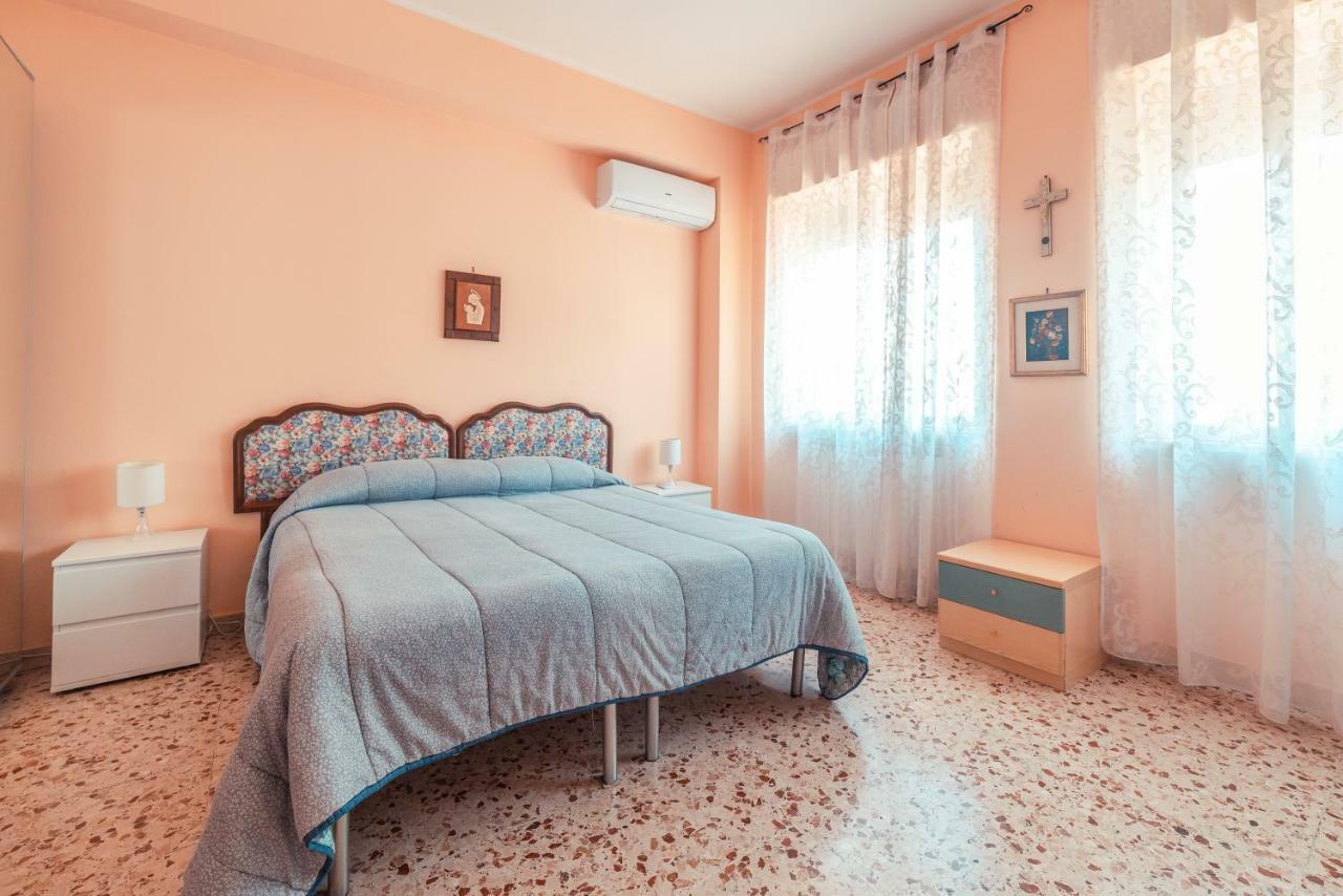 Theokles Apartment تاورمينا المظهر الخارجي الصورة