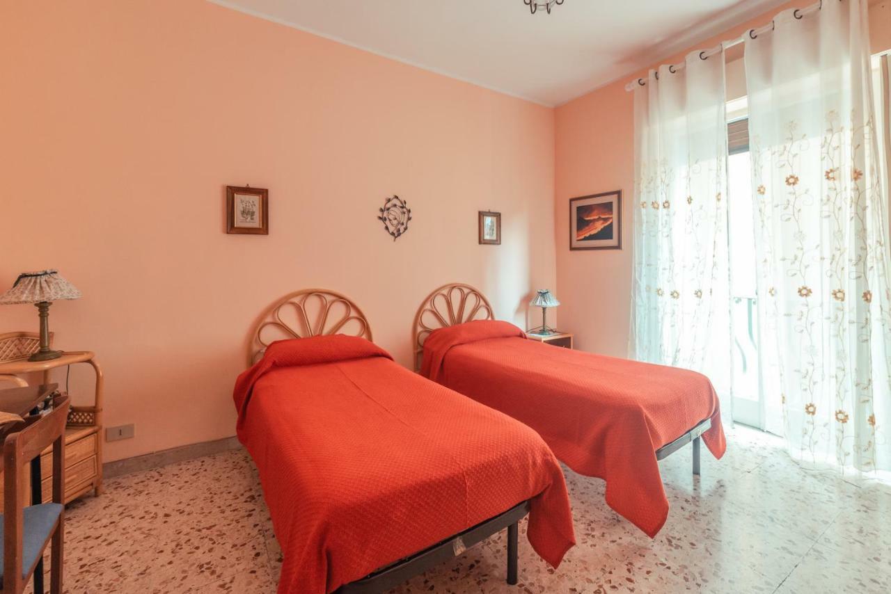 Theokles Apartment تاورمينا المظهر الخارجي الصورة