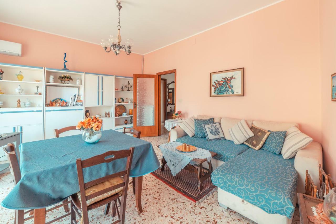 Theokles Apartment تاورمينا المظهر الخارجي الصورة